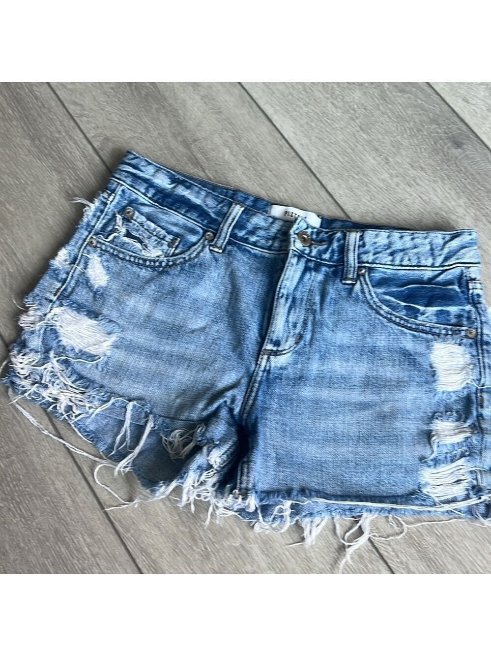 Pistola distressed cut offf denim jean shorts size 26 - Picture 2 of 7